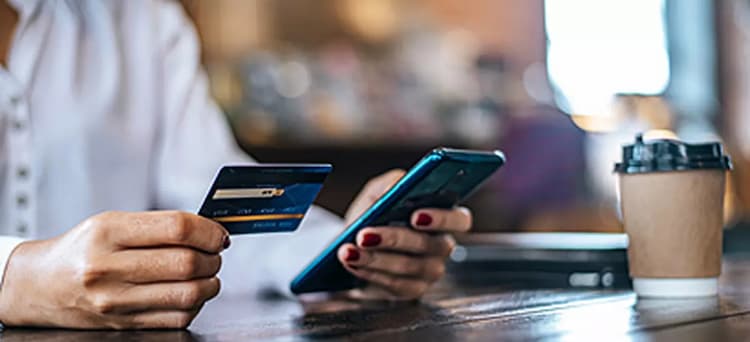 5 Practical Tips to Manage Your Money in Zambia